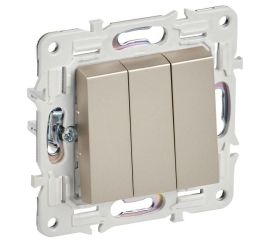 Встраиваемые выключатели трехклавишные
